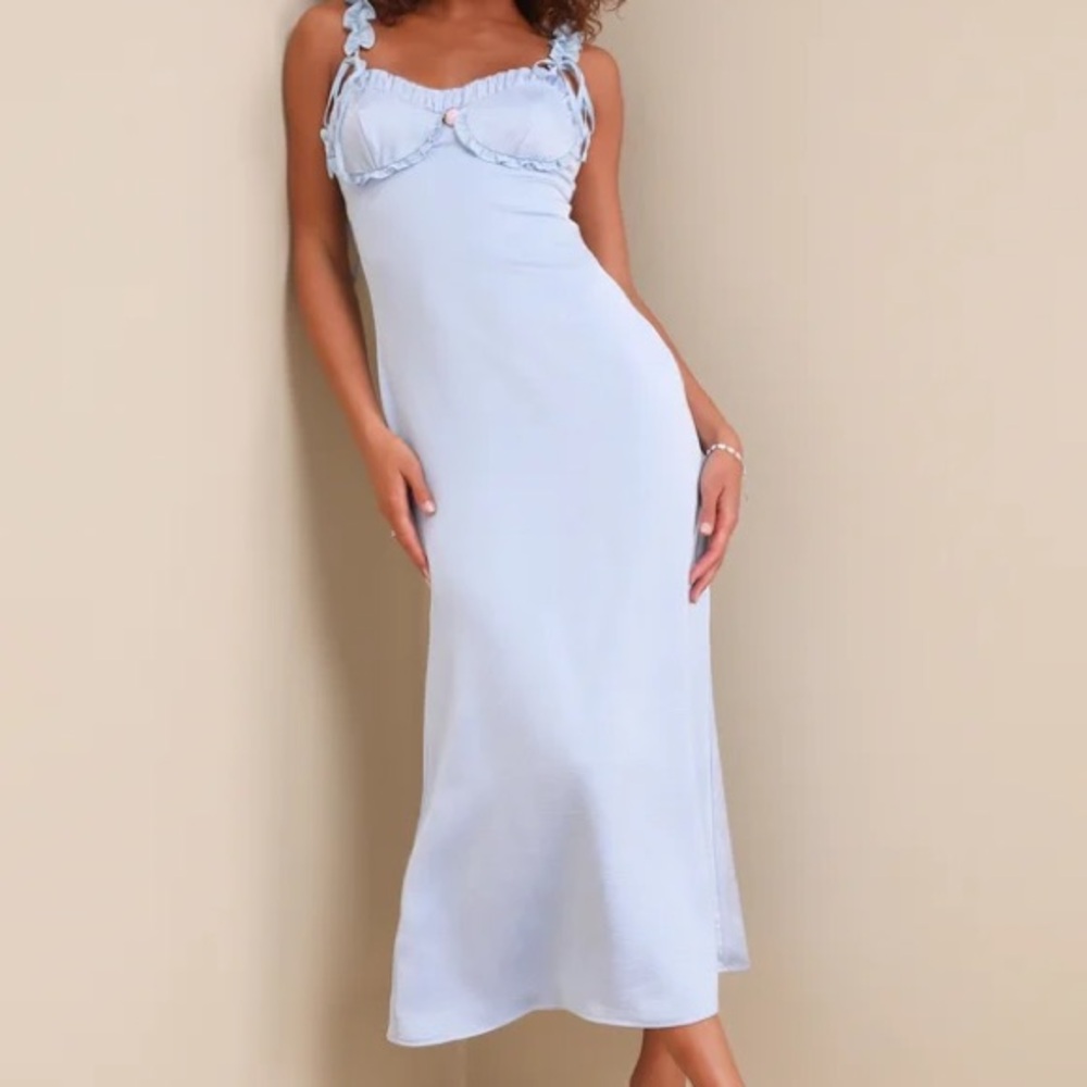 Elegant Blue Dress with Sweetheart Neckline